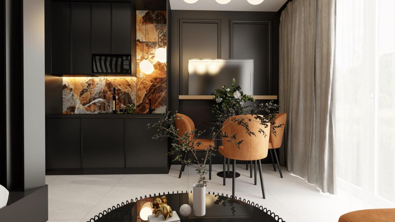 Apartpark Centrum Zator Bronze Esterno foto